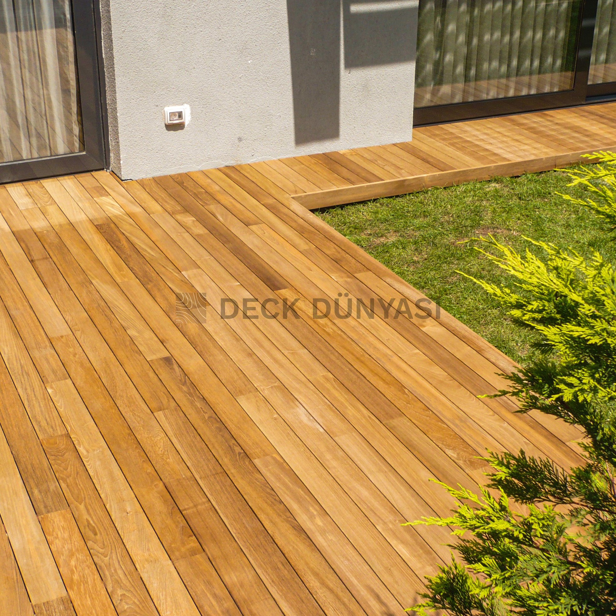 TEAK DECK